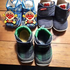 【無料】子供靴３足まとめ売り　12.0cm 12.5cm
