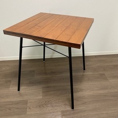 ダイニングテーブル　カフェテーブル　コーヒーテーブル