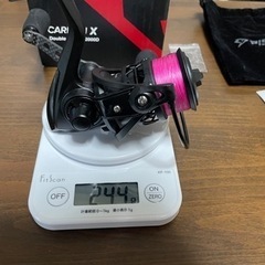 スピニングリール (ピシファン)CarbonX 2000DSの画像