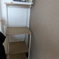 レンジ台と食器入れ