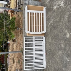 ベビーベッド差し上げます。