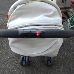 ベビーカー　アップリカの画像