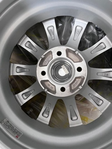 お取引中　　　スタッドレスタイヤ　アイスガード　2021年12月29日購入　175/65R14