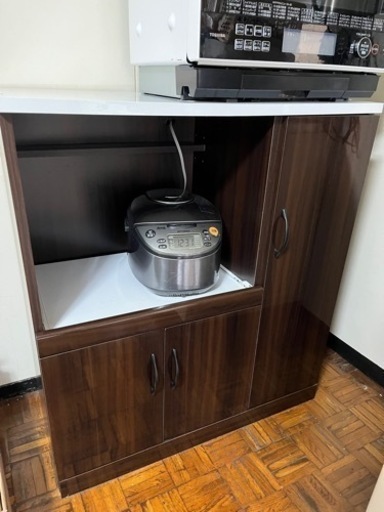 食器棚