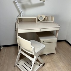【お値段ご相談ください！】ITOKI 子供用学習机　コンパクト　ホワイト