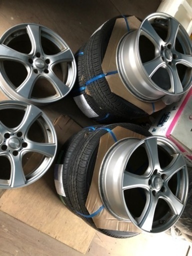 18インチアルミホイール