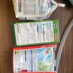 【お譲りします】金魚のエサなどの画像