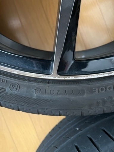 タイヤ，ホイールセット225/35R19  88w  VOXY80  19インチ