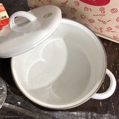 未使用品　象印　クックメイル　両手鍋　FRZ-18   ホワイト　料理　おすすめ‼︎の画像