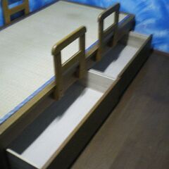 ★　シングルベッド　畳ベッド　引き出し付きの画像