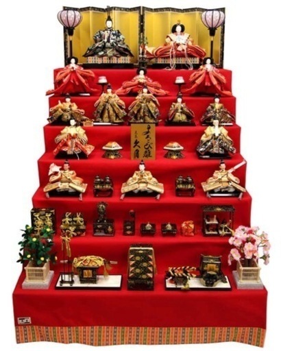 定価30万  久月 7段飾り よろこび雛  18年前の物  値引きします