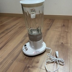 300円でミキサー　TESCOM TM845
