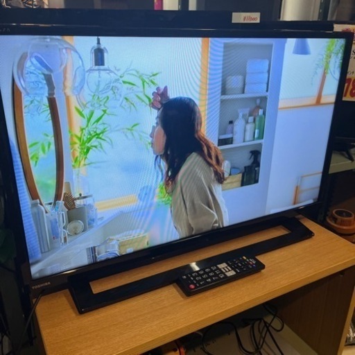 ☆本日のみ激安☆TOSHIBA 32インチ　液晶テレビ　2019年製　リモコン社外