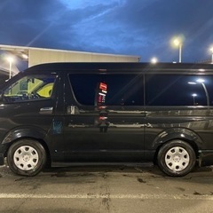 HIACE 4型 ミドルルーフ　バン8ナンバー　ハイエースワイドの画像