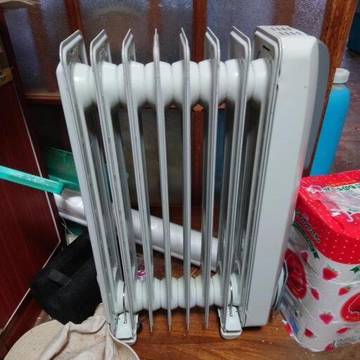 デロンギ　オイルヒーター