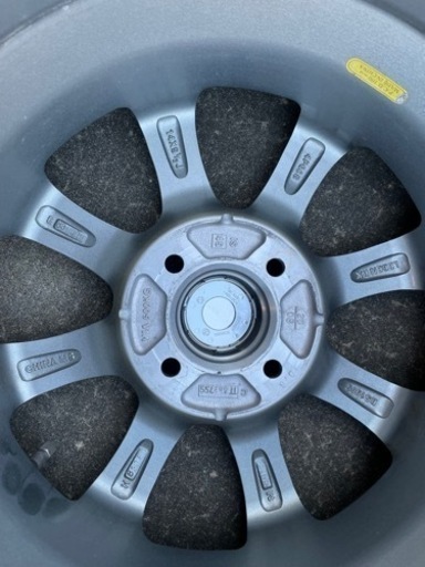 スタッドレスタイヤ　アルミホイール付き　175/70R14