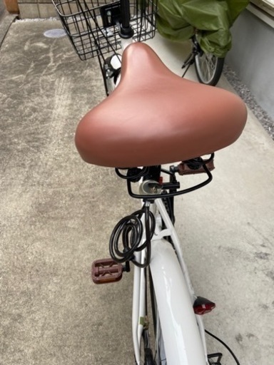 美品　折りたたみ自転車 白　20インチ 6段ギア