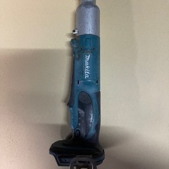 makita マキタ 充電式アングルインパクトドライバー TL060D