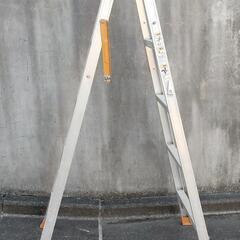 脚立