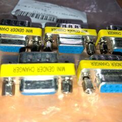 VGAコネクタ5個　 DGB9F-9Mの画像