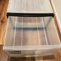 収納ケース　1個(★18日まで受付、処分します)の画像