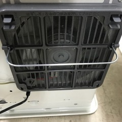 取引場所　南観音　V2212-307 石油ファンヒーター　ブルーヒーター　FHY-32GS8 超キレイ　美品　未使用品かも？の画像