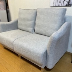 2人掛けソファーの画像