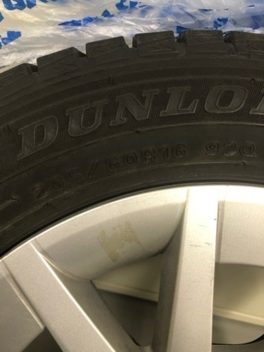 プリウスα 純正スタッドレスタイヤホイール4本