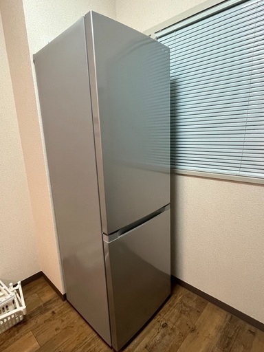 【12/23〜25の引取限定】使用期間1年未満　アイリスオーヤマ冷蔵庫