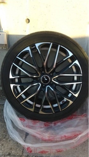 レオニスSK17インチアルミ+タイヤ4本セット