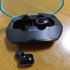TWS Bluetooth イヤホン 完動品の画像