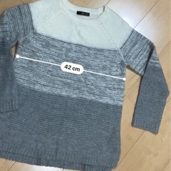 配色ニット・セーターM、レディーストップスホワイトグレーの画像