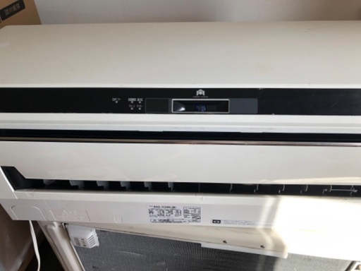 10畳エアコン　自動掃除機機能付き
