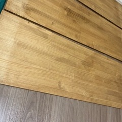 木の板　ナチュラルの画像