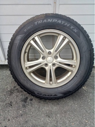 TRANPATH TX スタッドレスタイヤ　ムラーノ235/65R18 106Q