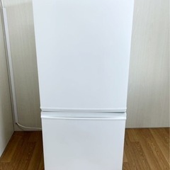 (送料無料) 2021年 極美品 冷蔵庫 137L 霜取り不要 ...