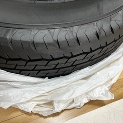 ハイエースタイヤホイール4本セットの画像