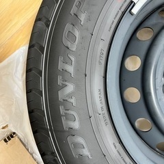 ハイエースタイヤホイール4本セットの画像