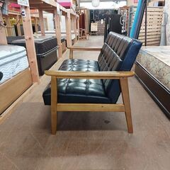 【愛品倶楽部柏店】　カリモク６０　Ｋチェア　２シーター　スタンダードブラックの画像