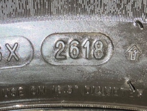 スタッドレスタイヤ・ホイールセット　215/65R16 7J P.C.D114.3