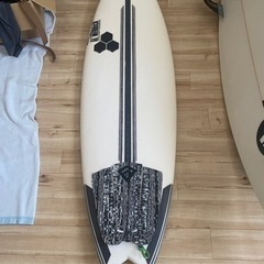 美品　サーフボード