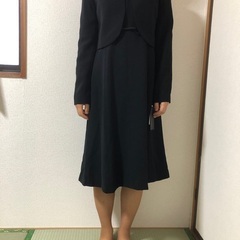 レディース　9号　セレモニースーツの画像