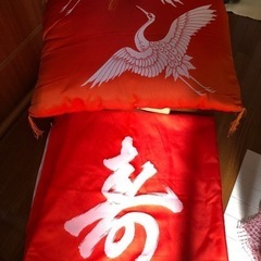 座布団　カバー付きの画像