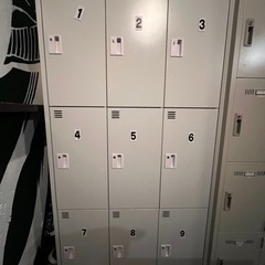 ロッカー中古美品