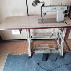 ジューキ 職業用ミシン TL-82 足踏み式をモーターに変換済み