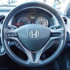 ホンダ  ストリーム入庫しました！HDD！フルセグ！バックカメラ♪の画像