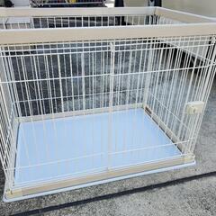 ペット ケージ 白の画像