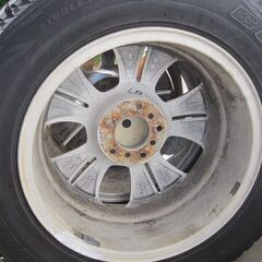 大幅値下げ　ﾌﾞﾘｼﾞｽﾄﾝ･ｽﾀｯﾄﾞﾚｽﾀｲﾔ（215/65R16）ホイール付き４本の画像