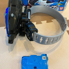仮面ライダーゼロワン DXエムズショットライザーの画像