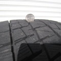 大幅値下げ　ﾌﾞﾘｼﾞｽﾄﾝ･ｽﾀｯﾄﾞﾚｽﾀｲﾔ（215/65R16）ホイール付き４本の画像